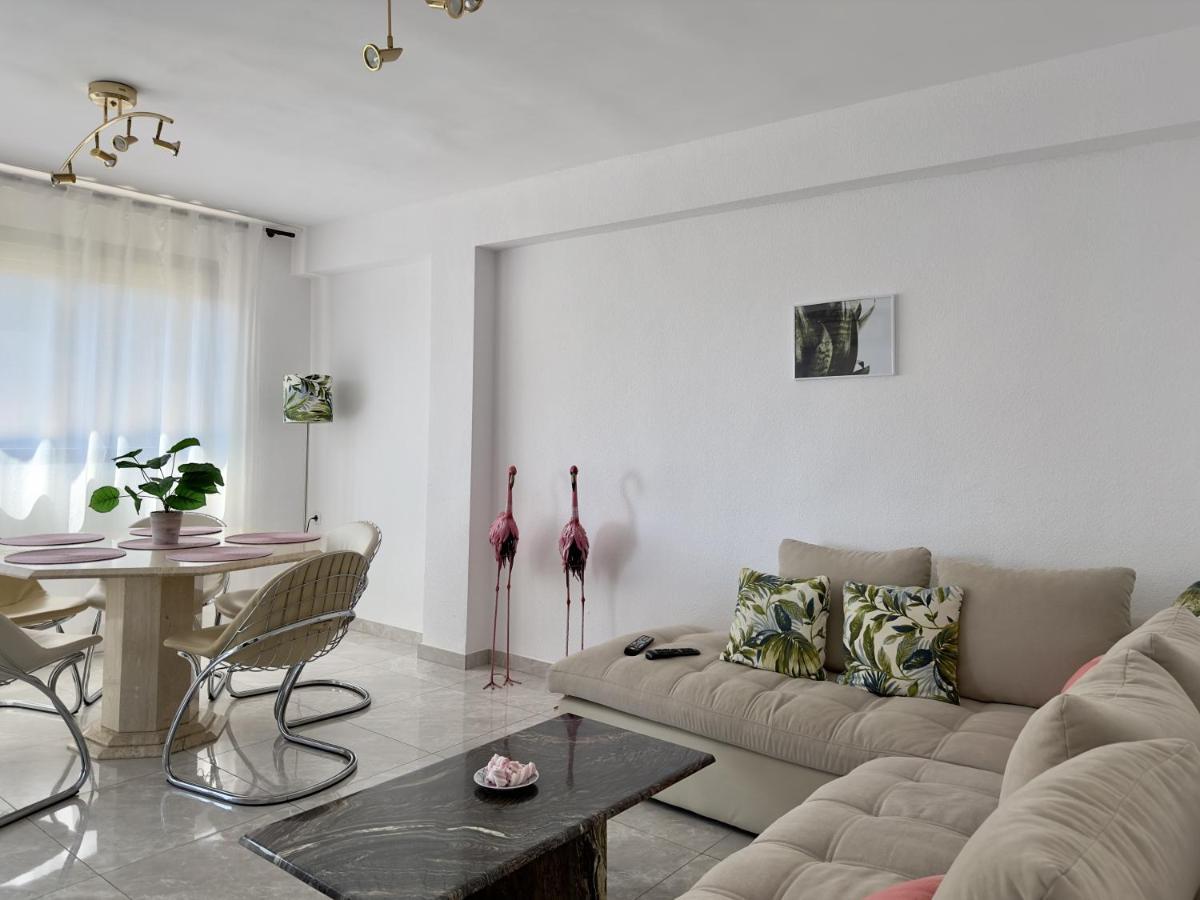 Calanyas Sea View Apartment Benidorm