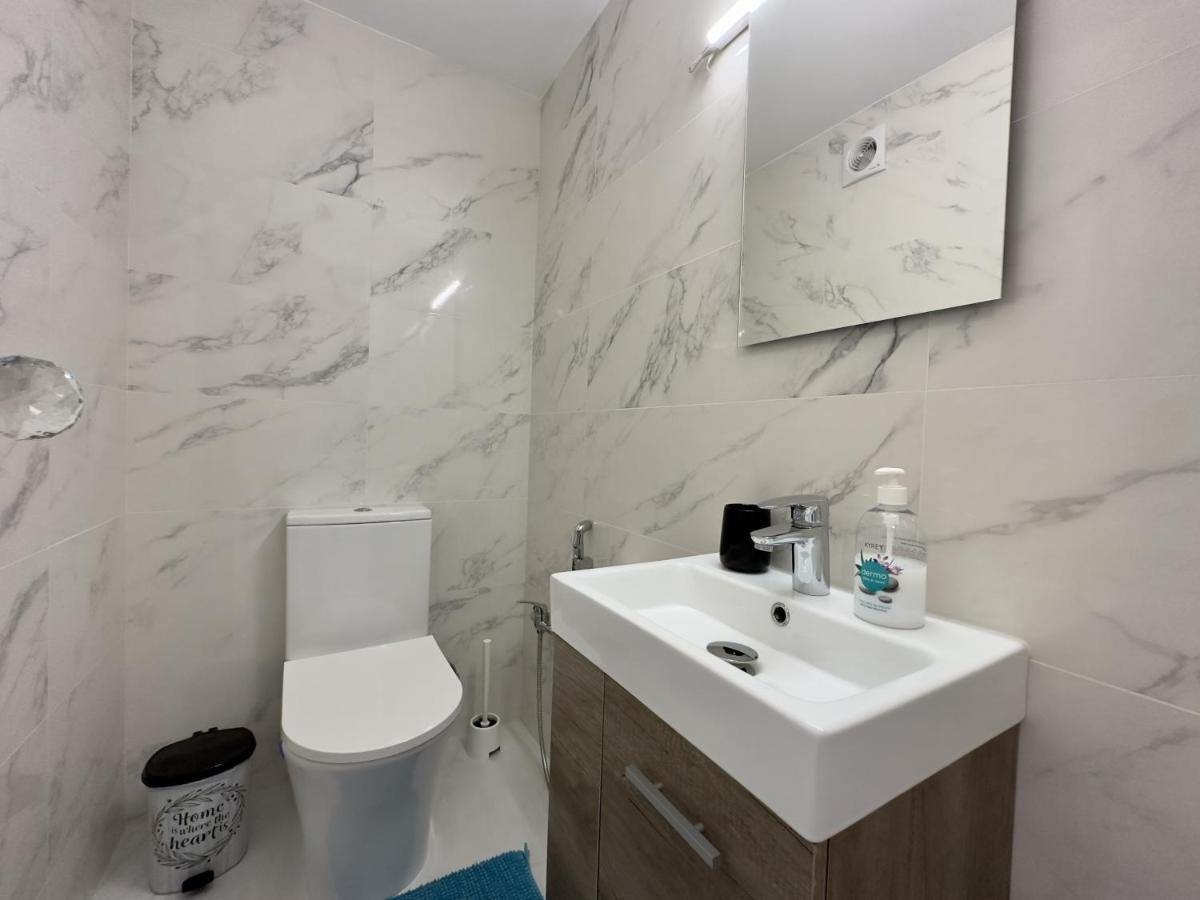 Apartment Calanyas Sea View *